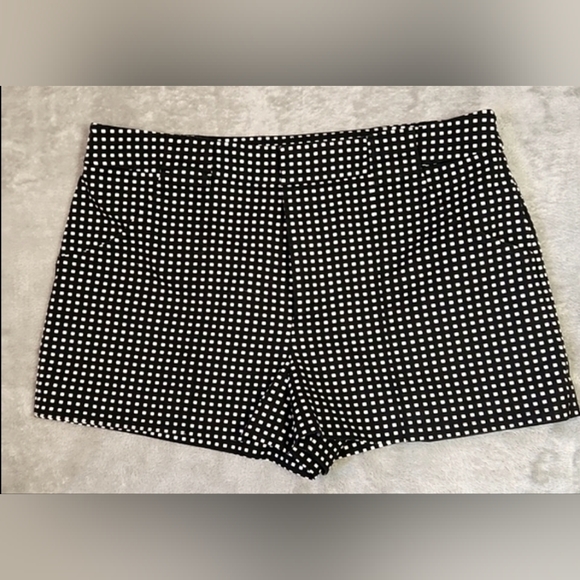 Kate Spade "Saturday" Womens Shorts Size 4 Black/White - Picture 1 of 8